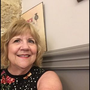 Meet your Posher, Anita